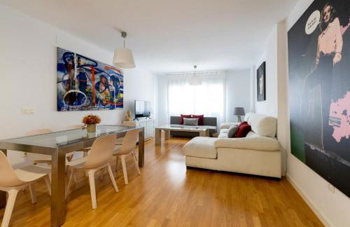 PISO NUEVO EN TRIANA - Foto 1