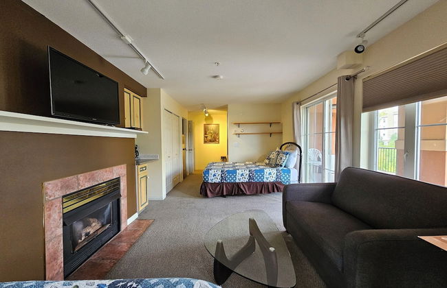 Borgata Lodge - Photo 25