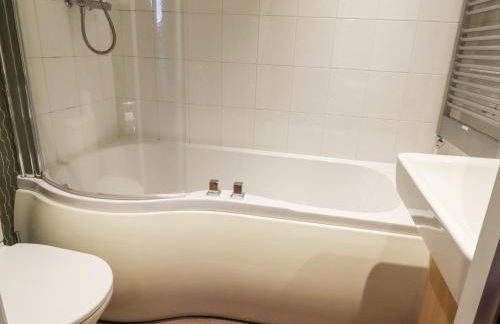 Washburn Lodge - Photo 11