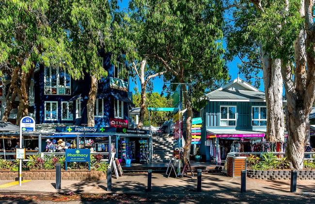 Luxury Apartment at Sea Temple Palm Cove 2 Bed 2 Bath - Photo 45