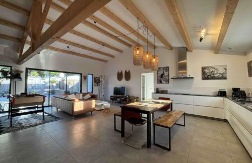 Maison contemporaine avec piscine privée à Saint-Denis-d'Oléron - FR-1-246A-243 - Foto 15