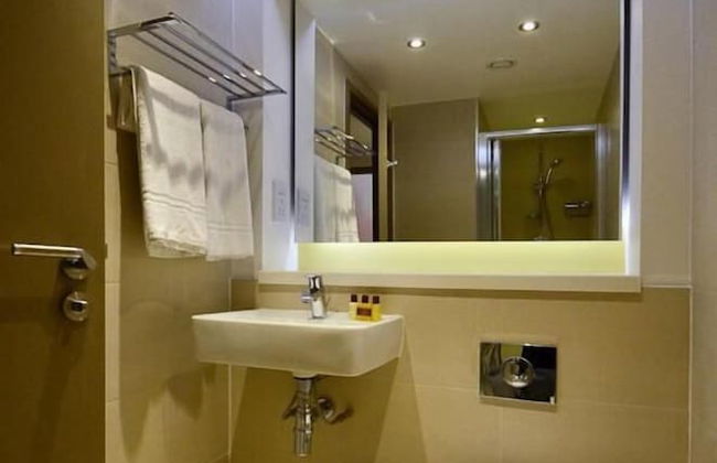 Arch hotel - Foto 23