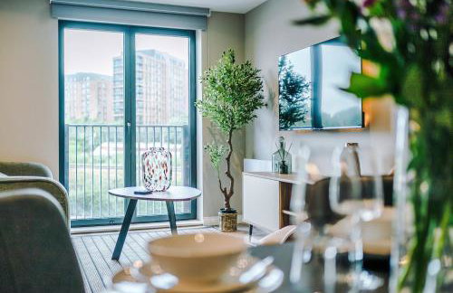 Stylish Leeds City Centre Flat - Free Parking - Foto 19