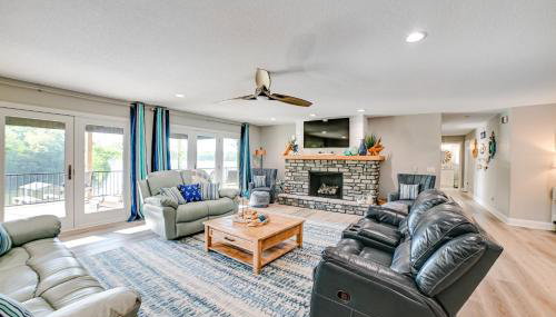 Beautiful Kentucky Lake Getaway with Dock and Deck! - Foto 4