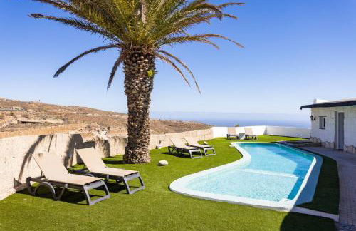 Oasis Tenerife Rentals con Piscina climatizada, Cocina exterior y Barbacoa - Foto 9