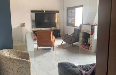 Casa com 4 quartos e piscina pra aproveitar - Foto 4