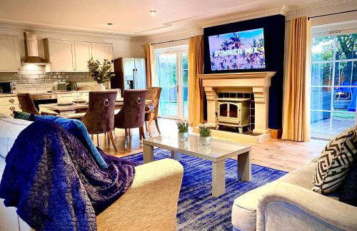 Beautiful Hot tub Suite in St Annes - Photo 5