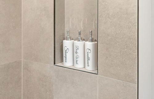 Comfy Condo - Gym Free Parking & Modern Amenities - Foto 25