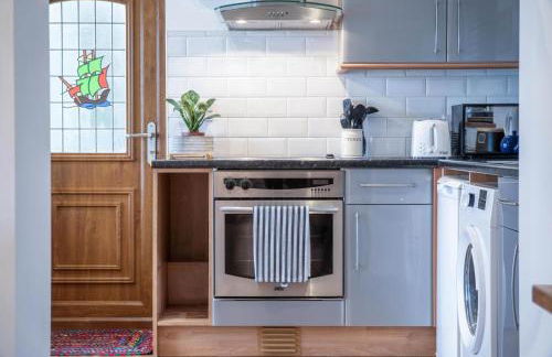 Marina House Annex - 1 Bedroom - Neyland - Photo 62