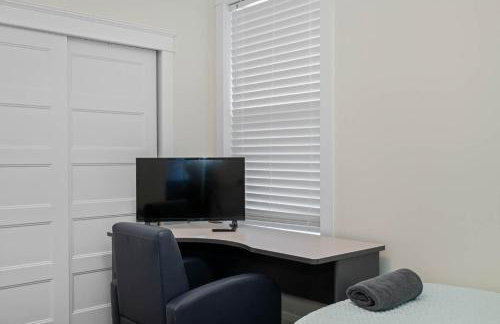 Luxury Stay Heated Pool and Hot Tub Fenced Yard - Foto 38