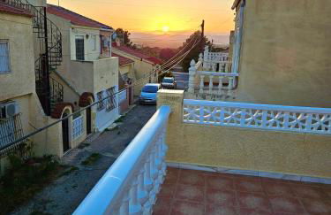 Cozy Townhouse - Foto 39