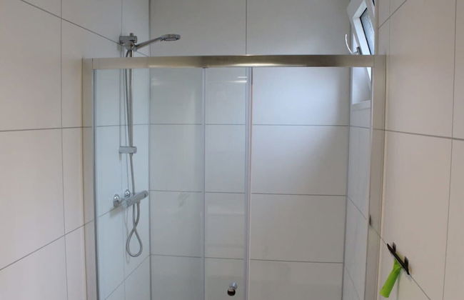 Modern Chalet Only 2 km of the Efteling - Foto 9