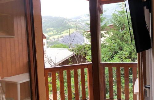 Mini T2 avec balcon et parking au pied des pistes - FR-1-165A-144 - Foto 10