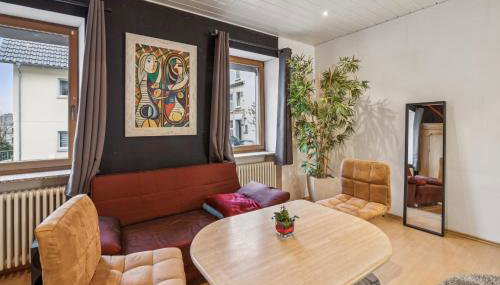 BAT Home Solutions Trier-Euren - alles was ein Hotel nicht bietet - 35 qm Ferienwohnung, Heimkino, Wallbox, Küche für 4 Personen - Foto 3