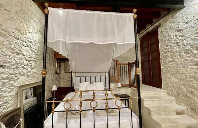 Juliet Suite Studio in Dhoros - Photo 3