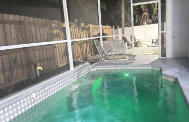 Pool house Best location in Wesley Chapel - Photo 11