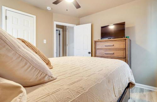 Extended Stay in Metro Detroit Home with Yard! - Foto 11