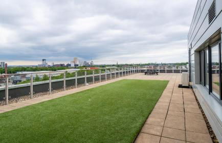 Mega9 Luxury 2Bedrooms Apartment - 2Baths, 2Toilets - Foto 35