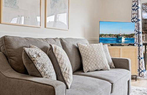 All is Wells Incredible Location! Walk to Beach - Foto 35