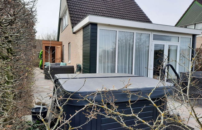 House With Sauna, Outdoor spa and Pedal Boat - Foto 26