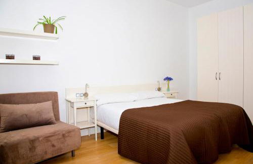 Claris Apartments - Photo 16