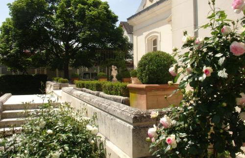 Villa Castalie - Maison de maître, grande piscine et jacuzzi, classée 5 étoiles - Photo 3