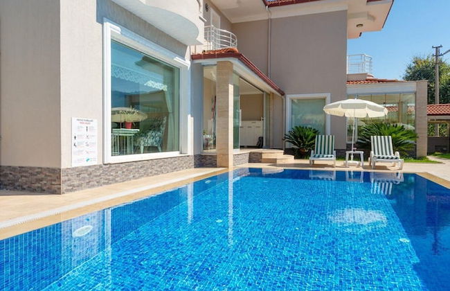 Villa Nirvana Large Private Pool A C Wifi Car Not Required Eco-friendly - 2832 - Foto 2