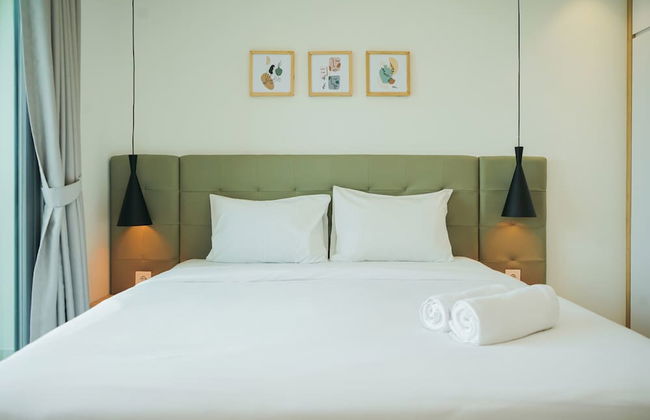 Comfy And Minimalist Studio At Embarcadero Bintaro Apartment - Foto 2