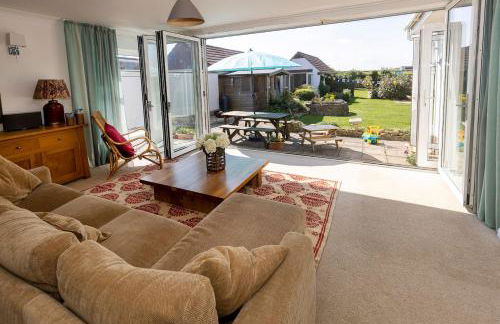 Big Sky at Hive Beach - Photo 12