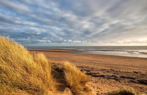 The Challoners - Photo 46