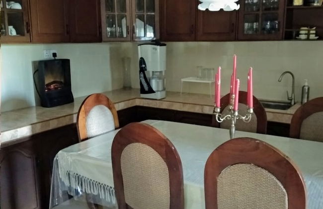 Windsor Forest Bungalow - Photo 22