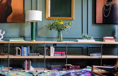 Grand Damn - Photo 6