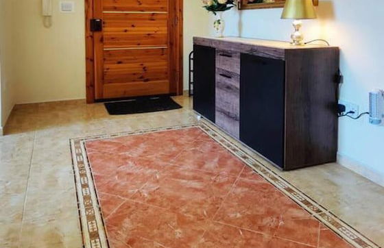 Peaceful Haven With Stunning Views Close to sea - Foto 29