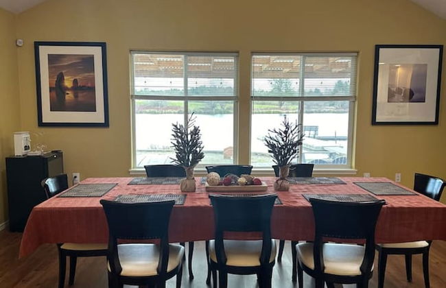 Gearhart Lakefront Oasis - Foto 12