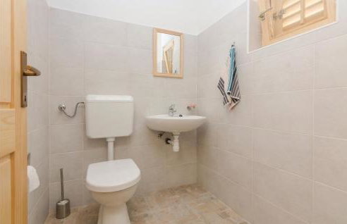 Four-Bedroom Holiday Home In Suhovare - Foto 44