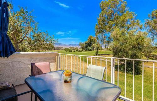 Desert Falls Resort Villa w/ Golf & Mountain views! - Foto 10