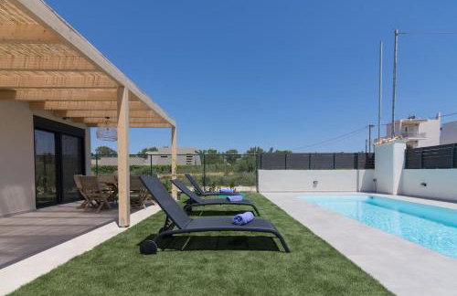 Elegant House with Private Pool - Foto 41