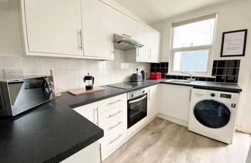 Charming Seaside Cottage in Leigh-on-Sea - Foto 31