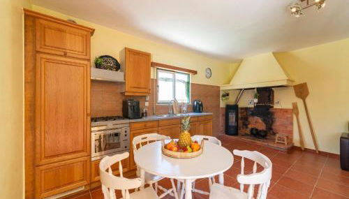 Rural holiday home in Netos-Almagreira with shared pool - Foto 3