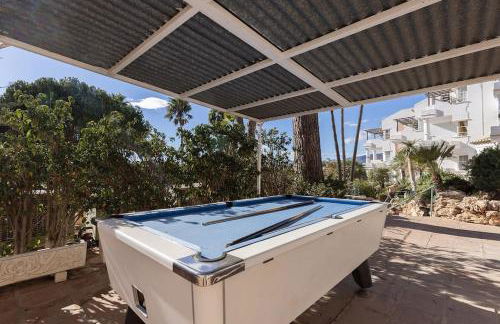 Stylish Penthouse Duplex at Matchroom Country Club - Photo 30