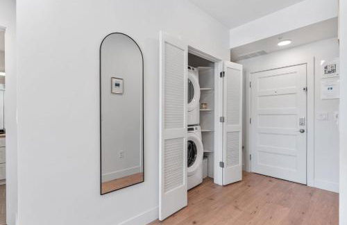 Designer 1BR with Pool and Htub - Foto 28