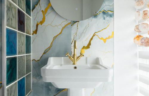 Cosy Welsh Cottage in St Davids Centre with Garden - Photo 40