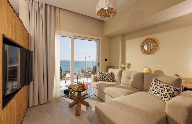 Hersonissos Beach Front Suites - Photo 101