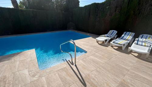 Villa Oregano Oasis Stunning Villa with own heated pool - Foto 2, sunbed