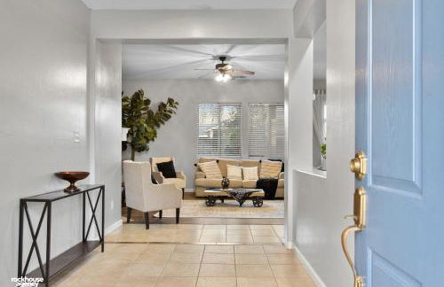 NorthWest Farmhouse - Photo 11