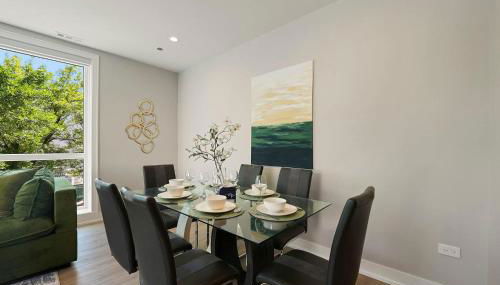 Modern 2BR2BA Condo Free Parking and Balcony - Foto 4