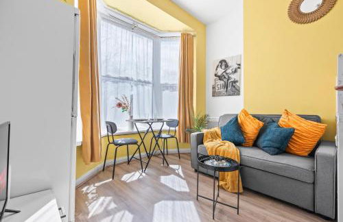 Cosy entire flat 5 min from Citycentre sleeps 4 - Foto 1