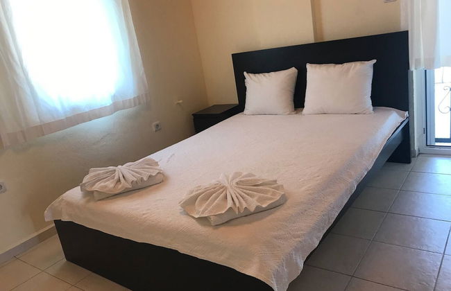 Villa Corina Dalyan With Private Pool And Garden - Photo 4