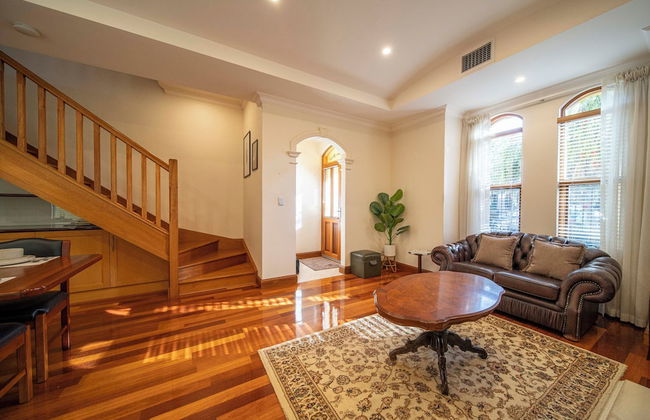 Cozy Home with fireplace 5mins to beach - Foto 15