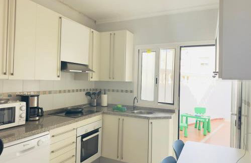 Casa del Sol - Casa familiar junto a la playa con vistas al mar en Almería - Foto 7